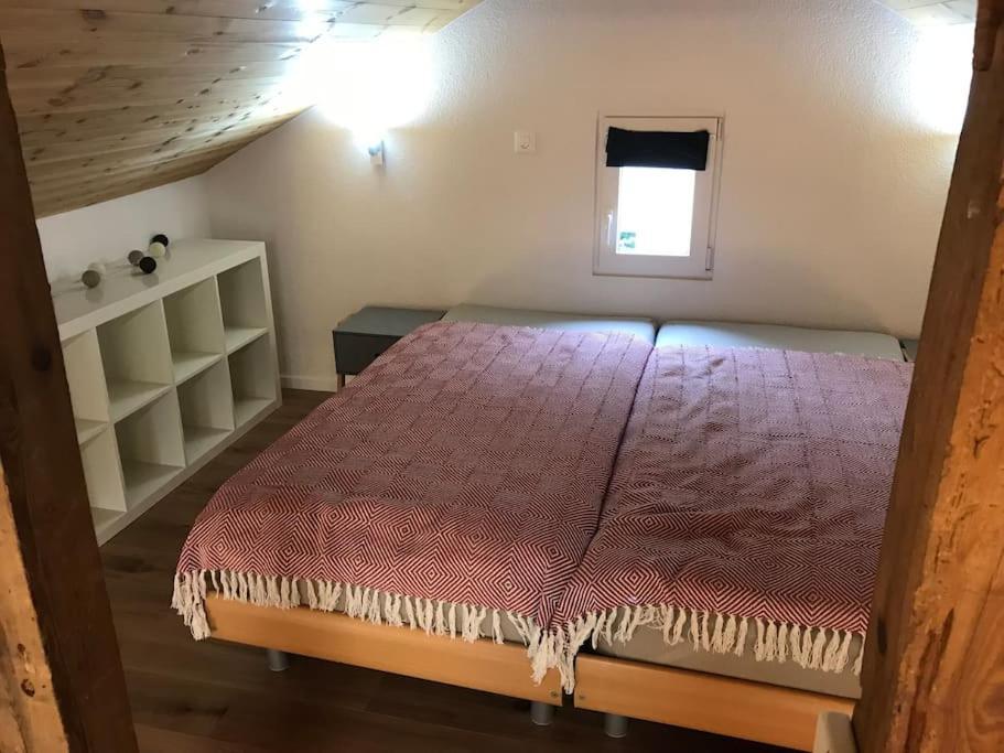 Сasa de vacaciones La Maisonnette : Charmante Maison Independante